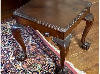 Antique Mahogany Stand (CTF20)