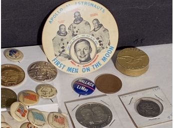 Vintage Buttons And Tokens (CTF10)