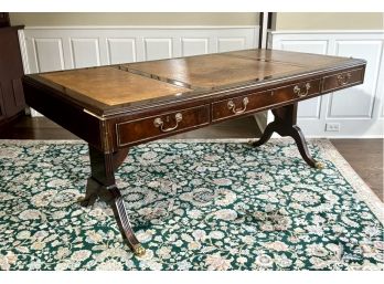 Vintage Trosby English Regency Style Desk (CTF40)
