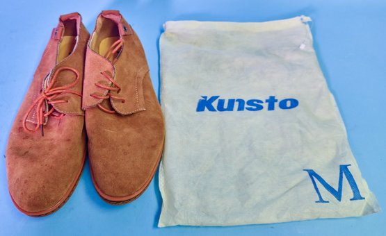 Kunsto Shoes With Bag About 11' In Length No Apparent Size