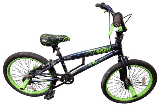 Avigo Freestyle BMX Bike With Green Accents Perfect For Stunts And Rides