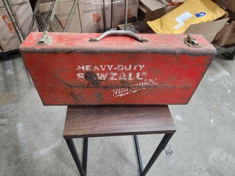 Milwaukee Heavy Duty Sawzall In Metal Case