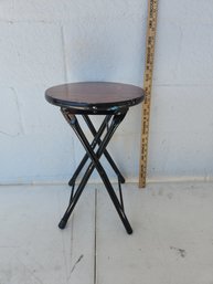 Small Folsing Table Stool Stand