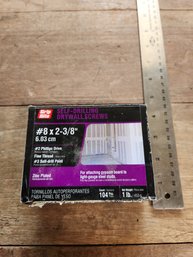 Grip Rite Self Drilling Drywall Screws #8 X 2-3/8' 6.03cm 104ct Some May Be Missing