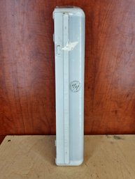 Lampi Fluorescent Fixture 20' 51cm Fixture Length 18' 44cm Tube Length NOS