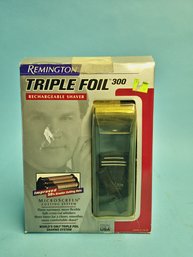 Remington Triple Foul 300 Rechargeable Shaver NOS Sealed Model TF-300 BP