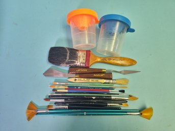 Lot Of Paint Brushes For Painters Paintings Art Artists