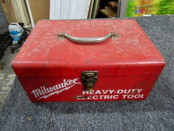 Milwaukee HEAVY-DUTY ELECTRIC HAMMER-DRILL In Metal Case