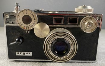 Argus Black Camera B Argus Coated Cintar F/35 50mm Lens