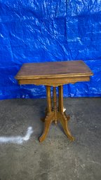 Antique Victorian Lamp Table