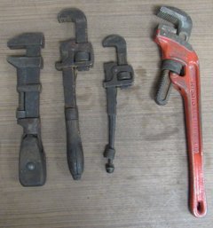 Antique Vintage Ancient Wrenches Check This Out Monkey Wrenches Plumbing Ridgid Pipe Wrench E18