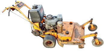 SCAG SW36a - 16KAI Industrial Lawn Mower TESTED AND WORKING - DIFFERENT PICKUP LOCATION - Wyandanch New York