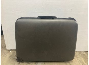 Dark Gray Eminent Suitcase W/ Key And Combination Locks