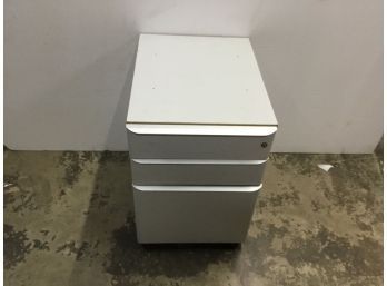 3 Drawer Rolling Cabinet