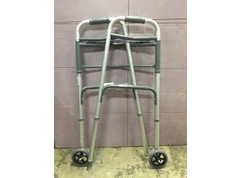 New Standing Walk Supporter With Wheels