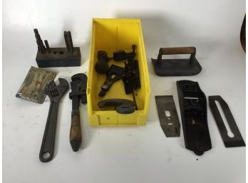 Mixed Tools And Hardware Lot