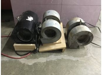 3 Blower Fans With Some Housing Assembly