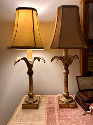 Island Style Pair Of Lamps