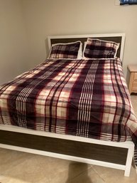 Queen Farmhouse Style Bed
