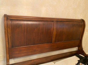 Ethan Allen King Size Sleigh Bed