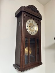 Vintage Wall Clock. Untested.