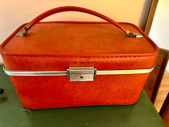 Vintage Traincase Poppy Red, Vintage Travel, Vintage Traincase,