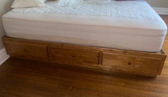 Wood Platform Bed With Storage, Queen