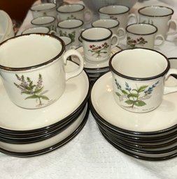 Weidmann Botanical Cups & Saucers Set Of 18, 3 Sizes