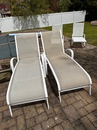 Lot Of 4 Loungers