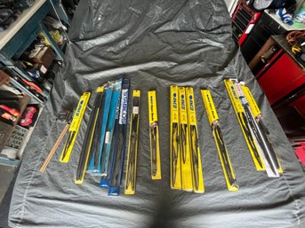 Lot Of Mixed Windshield Wipers