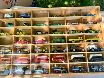 Lot Of 40 Matchbox / Lesney Cars In Wooden Case With Plexiglass Cover (maples Furniture, Schweppes...)