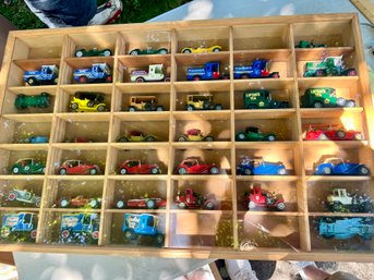 Lot Of 38 Matchbox / Lesney Cars In Wooden Case With Plexiglass Cover (Lipton's Tea, Mobiloil....)