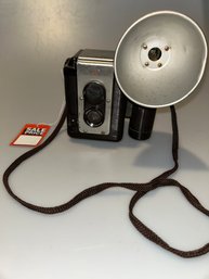 Vintage Argus Seventy-Five 75 Camera With Flash