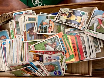 Very Large Lot Of Baseball Cards
