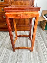 Pedestal Table