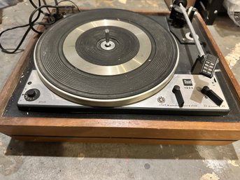 Dual 1225 Vintage Turntable. Untested. No Cover