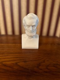 Glass Bust Abraham Lincoln