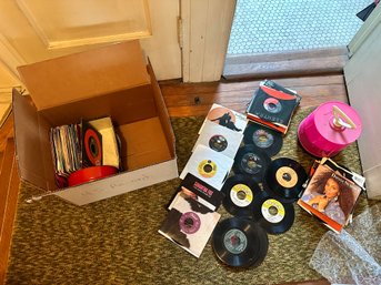 Large Lot Of 45s