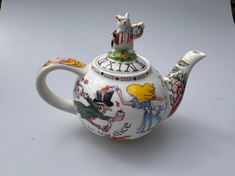 Alice In Wonderland Mad Hatters Tea Party Teapot