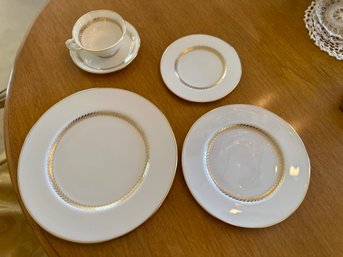 Imperial By Lenox Service For 12 Complete (5 Pieces Each)