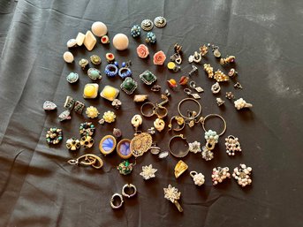 Earrings Collection