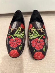 Womens Gucci Shoes Size 39