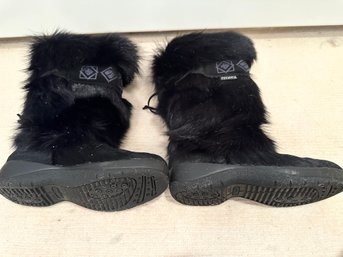 Womens Tecnica Fur Boots Size 9