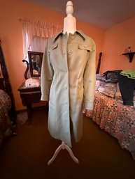Vintage Spring Coat. Size 13/14 Juniors