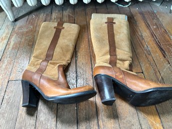 Tommy Hilfiger Womens  Boots Size 7