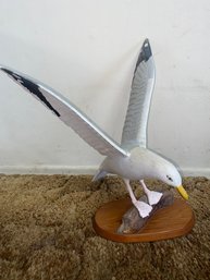 Large Carved Bird Gull By Joe Yeack