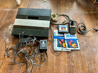 Atari 5200 Super System.  Missing 1 Controller