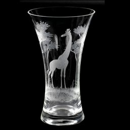Queen Lace Crystal Vase With Giraffe