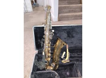 Bundy Saxophone.