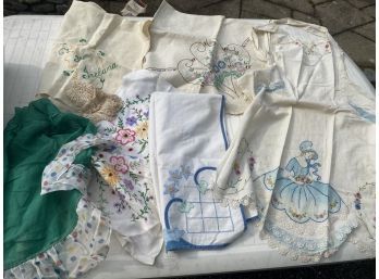 Vintage Apron & Linens